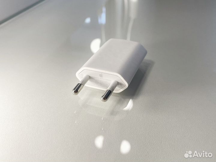 Блок питания 1A Apple / новый, оригинал