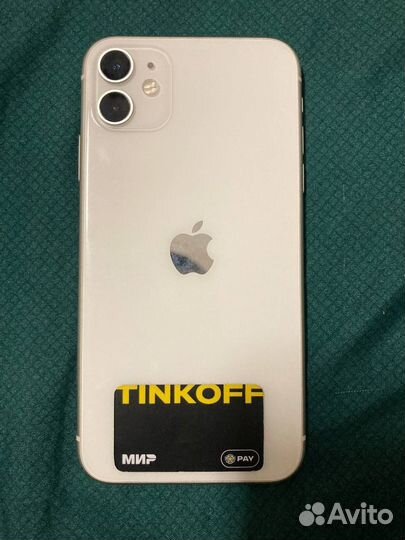 iPhone 11, 64 ГБ