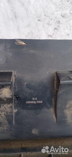 Корпус печки с моторчиком. Ваз2105