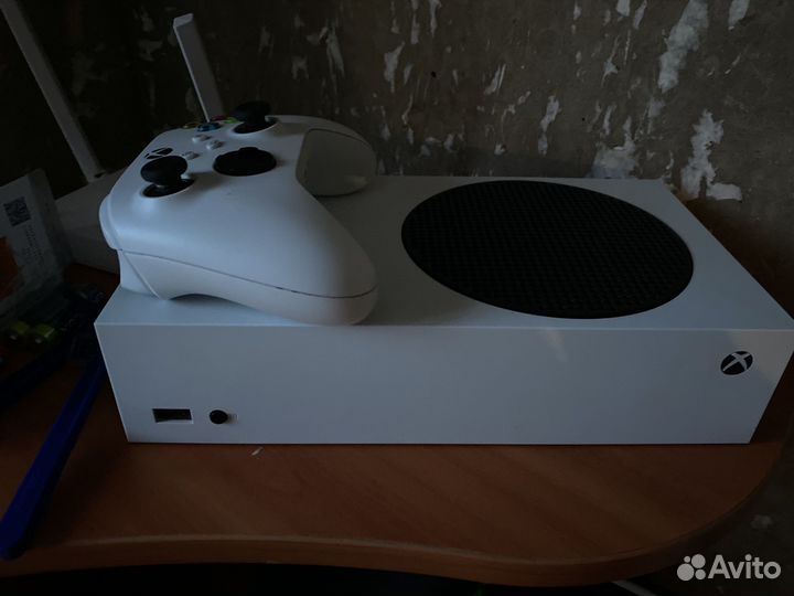 Продам Икс бокс серий S