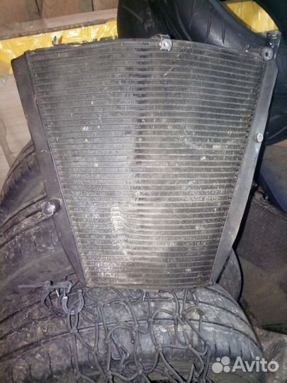 Радиатор Хонда сбр 1000 рр 04 07 г
