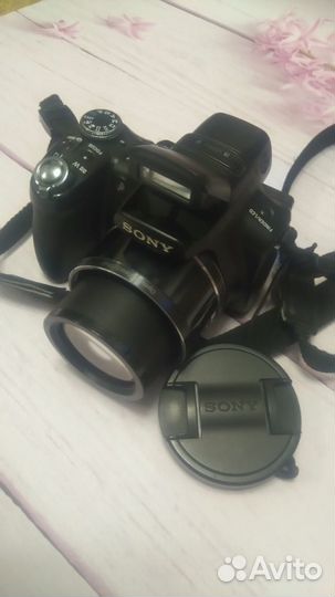 Цифровой фотоаппарат Sony Cyber-shot DSC-HX1