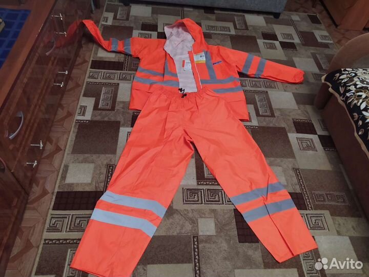 Костюм водозащитный