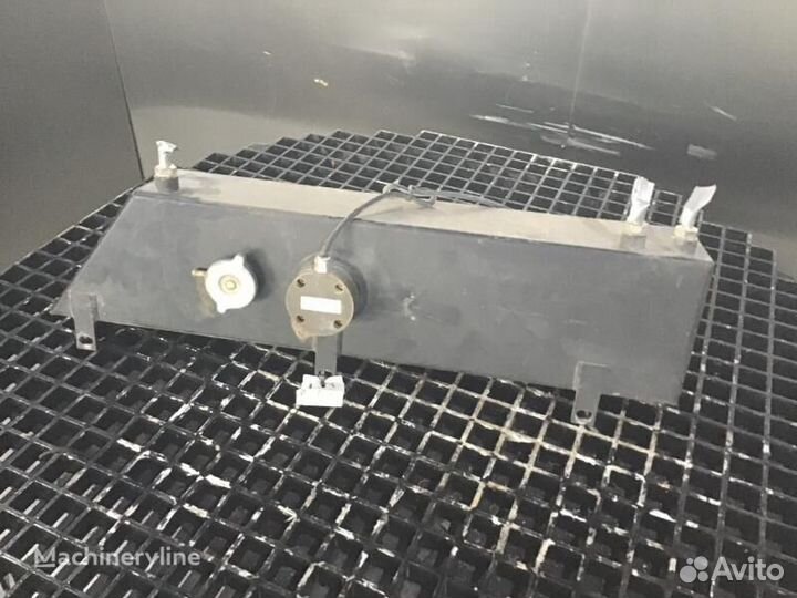 Расширительный бачок Liebherr 10451292