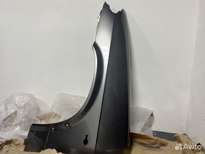Кыло переднее левое Ваз 2113-2115 Оригинал в цвет
