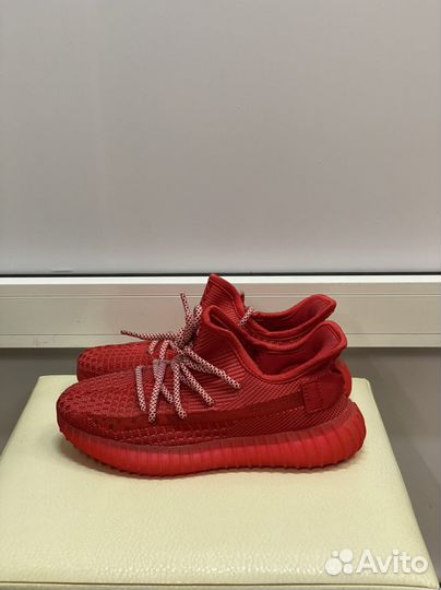 Кроссовки Adidas Yeezy Boost 350 37,38,39 р