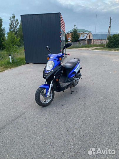 Запчасти на китайские скутеры/питбайк/мопеды