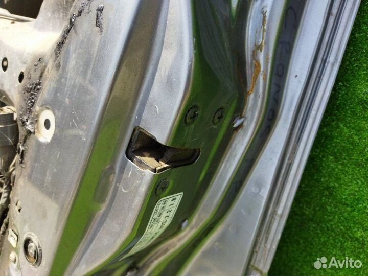 Замок двери передний правый Mazda Cronos GE RFT