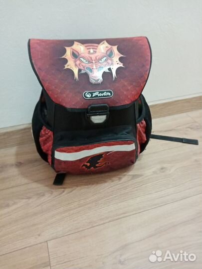 Портфель школьный