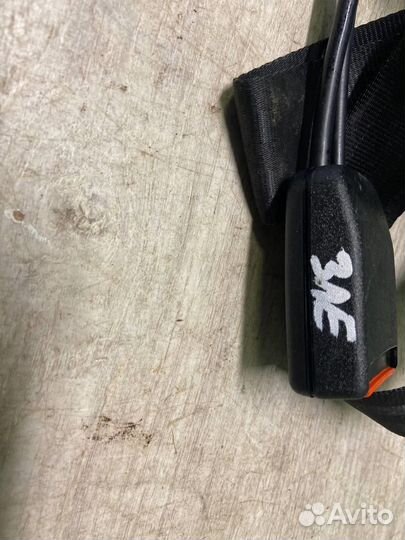 Ремень безопасности Фольксваген Гольф 3 Венто