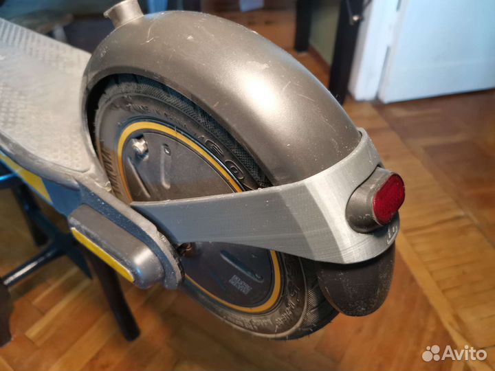 Поддержка крыла Ninebot MAX Циклоп