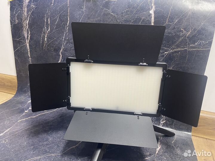 Лед панель для фото видео U 600/800