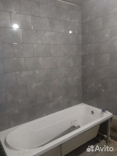 Ремонт квартир. Укладка плитки