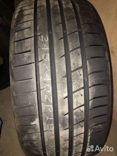 Habilead HF330 235/45 R18 98W