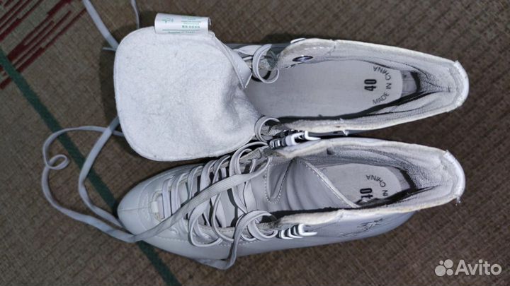 Коньки фигурные белые женские