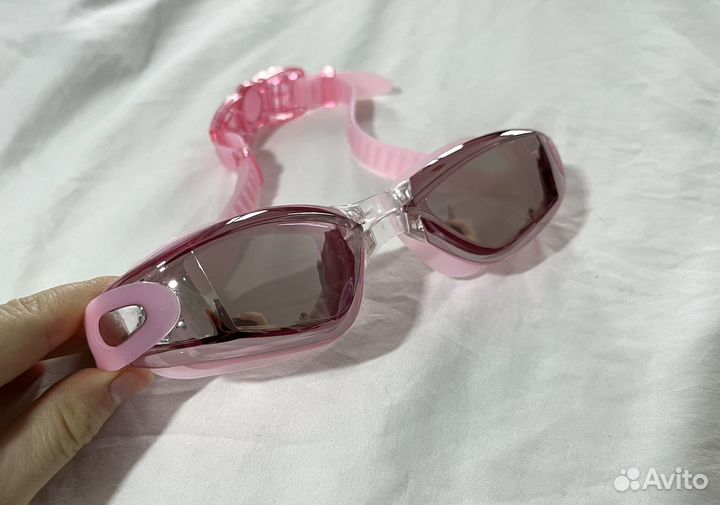 Очки для плавания женские