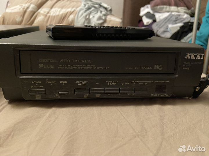 Видеомагнитофон akai