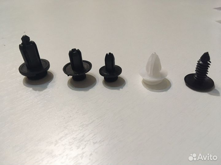 Набор Пистоны/клипсы