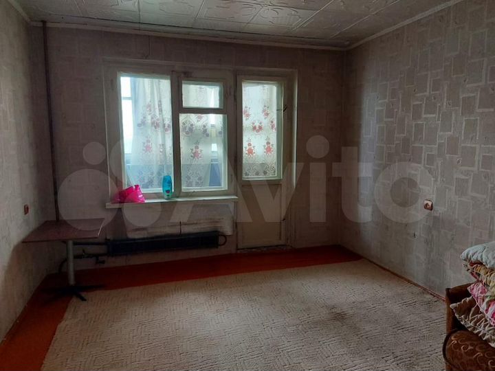 4-к. квартира, 93 м², 8/9 эт.