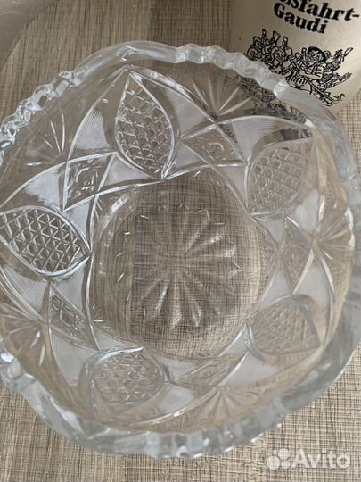 Ваза хрустальная