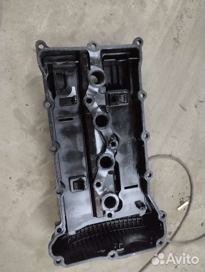 Клапанная крышка Митсубиси Ланцер 10 1.8