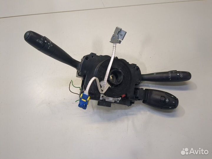 Переключатель поворотов и дворников Peugeot Partne