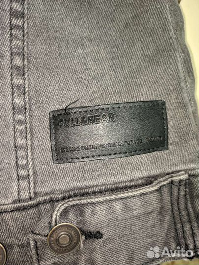 Джинсовая куртка pull and bear