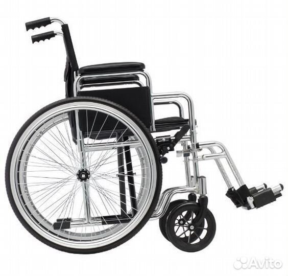Кресло-коляска для инвалидов Base 135 складное