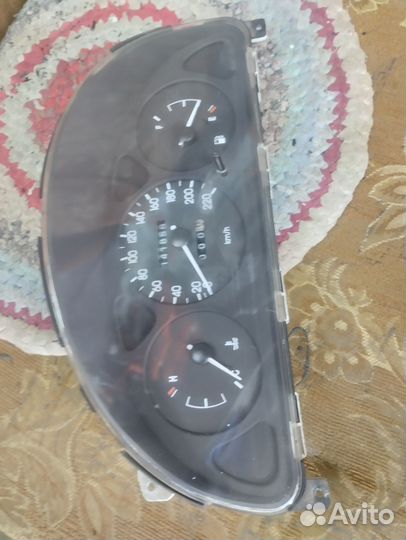 Панель приборов lanos