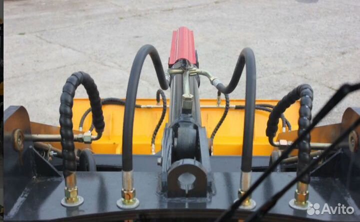 Фронтальный погрузчик Redstar ZL20s, 2024