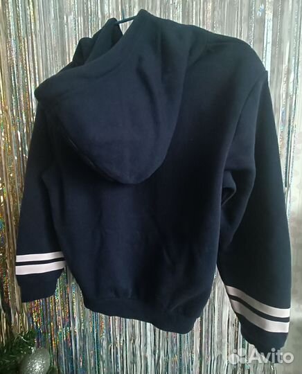 Толстовка hm 134 (9-10лет)