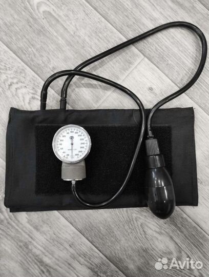 Тонометр