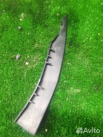 Накладка фонаря задняя правая Ford Mondeo 4