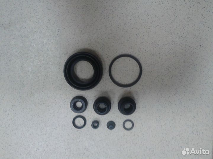 Ремкомплект суппорта заднего на короллу 150