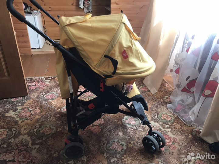 Прогулочная коляска