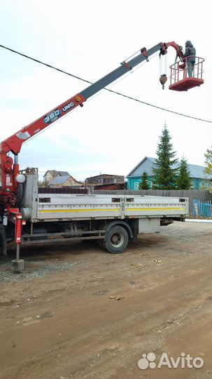 МАЗ 4370 с КМУ, 2005