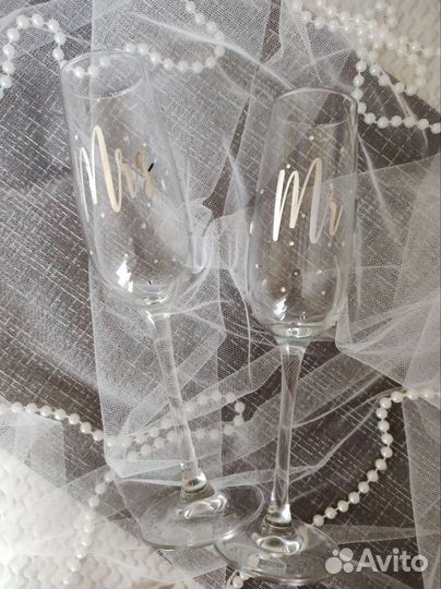 Свечи, бокалы на свадьбу