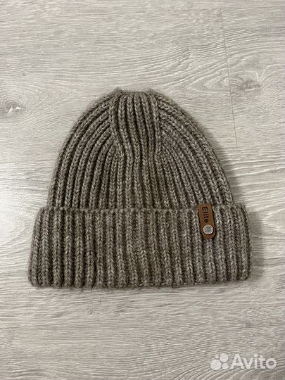 Шапка зимняя женская