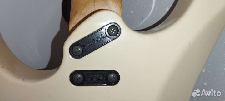 Электрогитара Yamaha rgx 512j с комбоусилителем