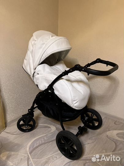 Коляска Peppy Sandra 2 в 1 Эко-кожа