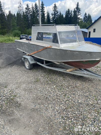 Progres 4 с мотором Suzuki 30