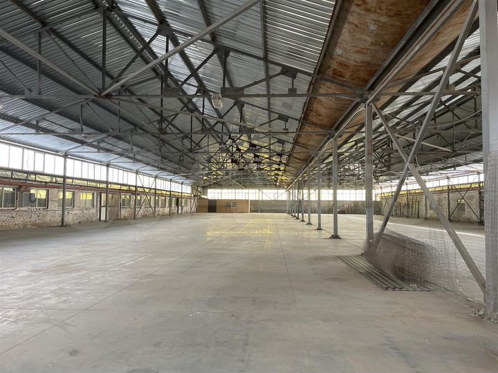 Склад, 7997 м²