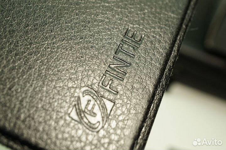 Amazon Kindle Voyage (7покол.) подсветка