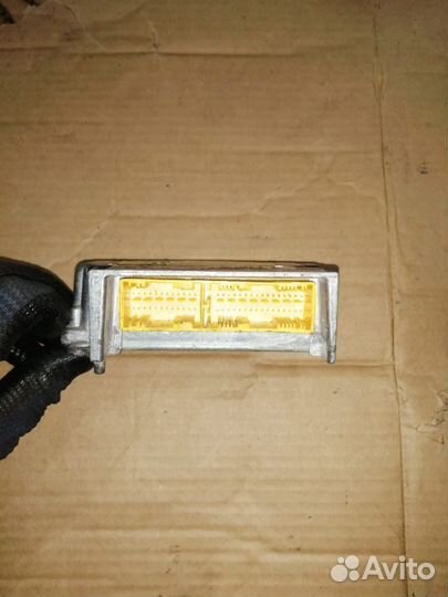 Блок управления air bag mitsubishi outlander xl