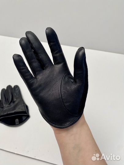 Перчатки из натуральной кожи женские