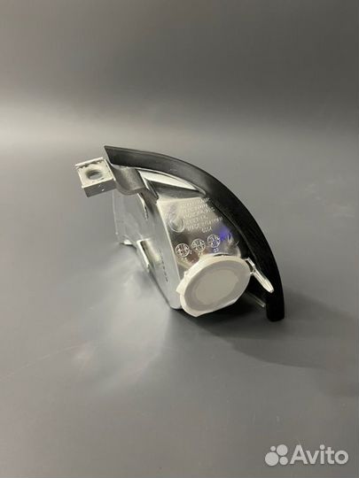 Указатель поворота правый для Шкода Октавия Тур