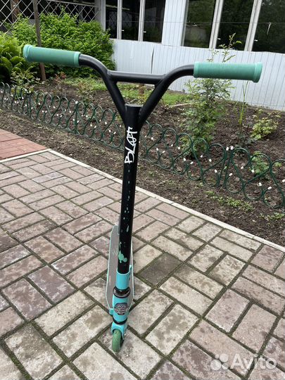 Трюковой самокат