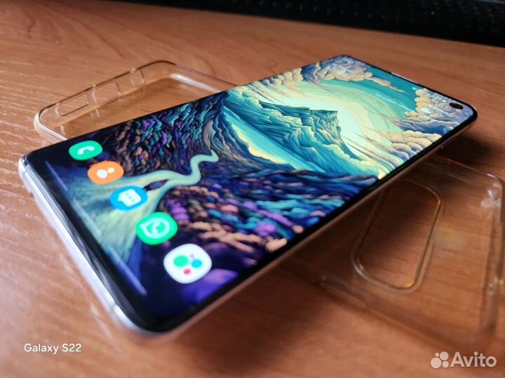 Samsung Galaxy S10, 8/128 ГБ