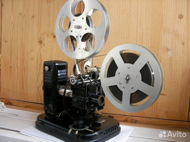Кинопроектор уп-2 (16-мм.) 1935 года