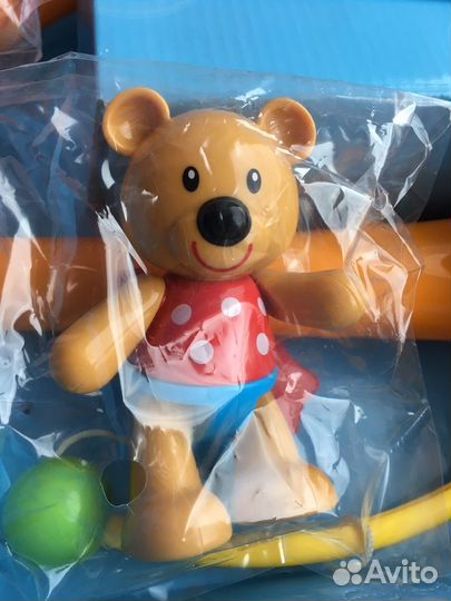 Мобиль на кроватку Жирафики